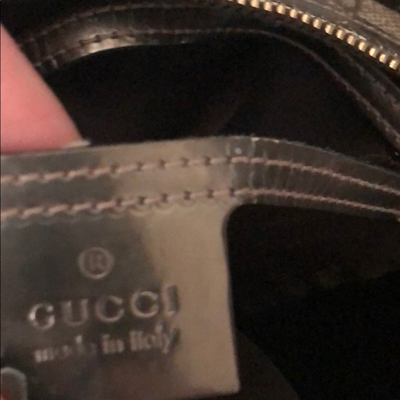 Authentic Gucci - Picture 8 of 8